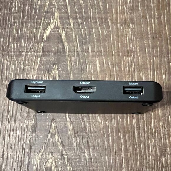 HDMI KVM 2 Port Switch - Picture 4 of 11